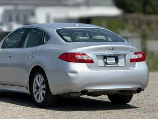 INFINITI M37 2011 4dr Sedán