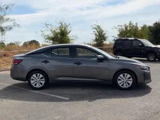 Nissan Sentra 2025 S 4dr Sedán
