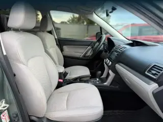 Subaru Forester 2017 AWD 2.5i 4dr Wagon CVT
