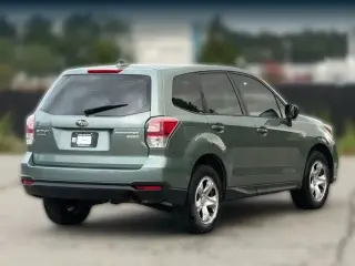 Subaru Forester 2017 AWD 2.5i 4dr Wagon CVT