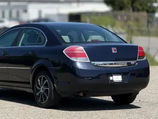 Saturn Aura 2008 XE 4dr Sedán V6