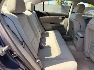 Saturn Aura 2008 XE 4dr Sedán V6