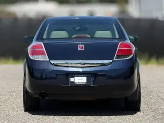 Saturn Aura 2008 XE 4dr Sedán V6