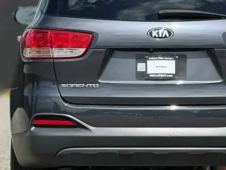Kia Sorento 2017 AWD LX V6 4dr SUV