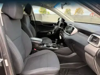 Kia Sorento 2017 AWD LX V6 4dr SUV