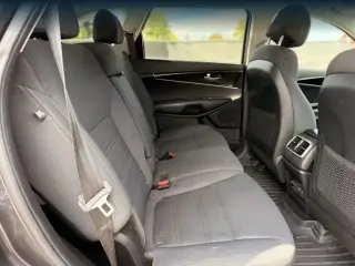 Kia Sorento 2017 AWD LX V6 4dr SUV