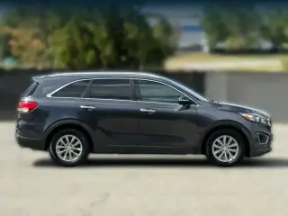 Kia Sorento 2017 AWD LX V6 4dr SUV