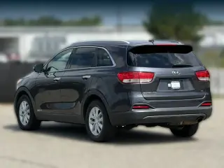 Kia Sorento 2017 AWD LX V6 4dr SUV