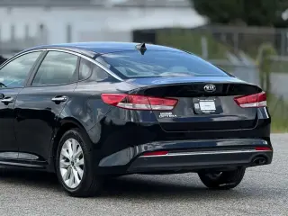 Kia Optima 2018 S 4dr Sedán