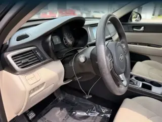 Kia Optima 2018 S 4dr Sedán