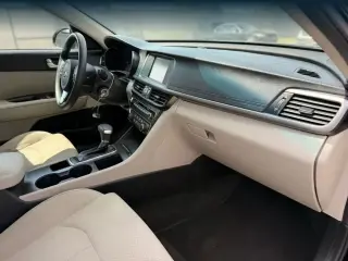 Kia Optima 2018 S 4dr Sedán