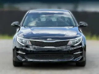 Kia Optima 2018 S 4dr Sedán