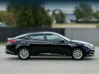 Kia Optima 2018 S 4dr Sedán