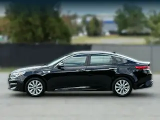 Kia Optima 2018 S 4dr Sedán