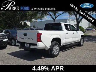 Toyota Tacoma 2024 4x2 SR5 4dr Double Cab 5.0 ft SB