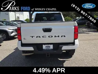 Toyota Tacoma 2024 4x2 SR5 4dr Double Cab 5.0 ft SB