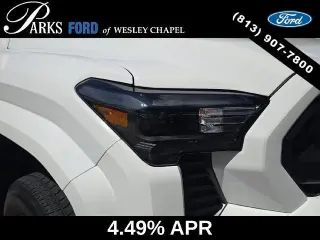 Toyota Tacoma 2024 4x2 SR5 4dr Double Cab 5.0 ft SB