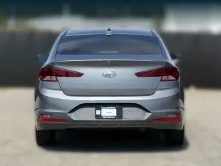Hyundai ELANTRA 2019 SE 4dr Sedán 6M