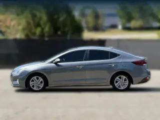 Hyundai ELANTRA 2019 SE 4dr Sedán 6M