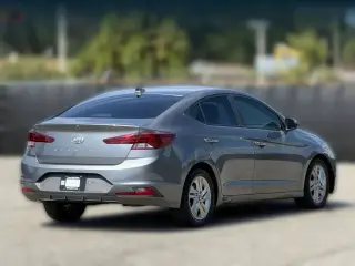 Hyundai ELANTRA 2019 SE 4dr Sedán 6M