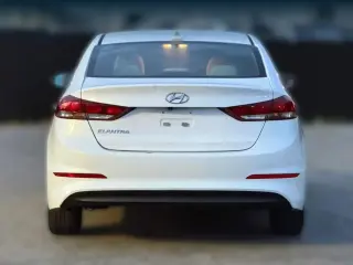Hyundai ELANTRA 2018 SEL 4dr Sedán (EE.UU.)