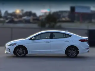 Hyundai ELANTRA 2018 SEL 4dr Sedán (EE.UU.)