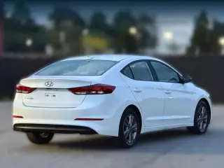 Hyundai ELANTRA 2018 SEL 4dr Sedán (EE.UU.)