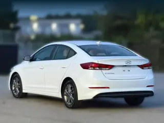 Hyundai ELANTRA 2018 SEL 4dr Sedán (EE.UU.)