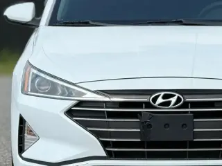 Hyundai ELANTRA 2019 SE Sedán de 4 puertas 6M