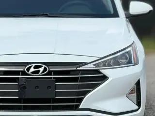 Hyundai ELANTRA 2019 SE Sedán de 4 puertas 6M