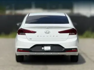 Hyundai ELANTRA 2019 SE Sedán de 4 puertas 6M