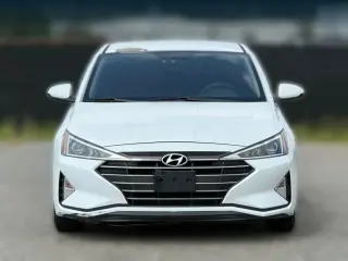 Hyundai ELANTRA 2019 SE Sedán de 4 puertas 6M