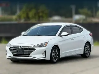 Hyundai ELANTRA 2019 SE Sedán de 4 puertas 6M