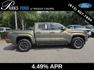 Toyota Tacoma 2026 4x2 TRD Sport 4dr Double Cab 5.0 ft SB