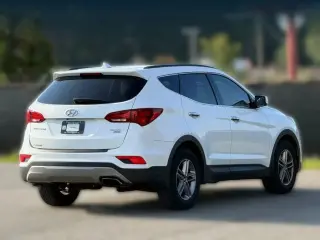 Hyundai SANTA FE Sport 2017 AWD 2.4L 4dr SUV