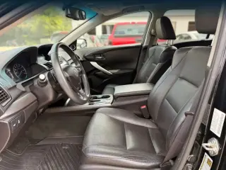 Acura RDX 2015 AWD 4dr SUV con Paquete de Tecnología