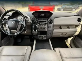 Honda Pilot 2014 4x4 Touring 4dr SUV