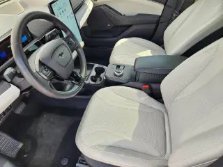Ford Mustang Mach-E 2023 AWD Premium 4dr SUV