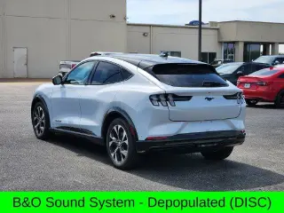 Ford Mustang Mach-E 2023 AWD Premium 4dr SUV
