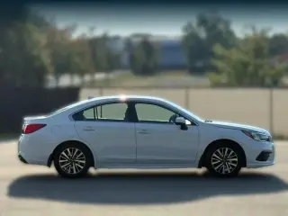 Subaru Legacy 2019 AWD 2.5i Premium 4dr Sedán