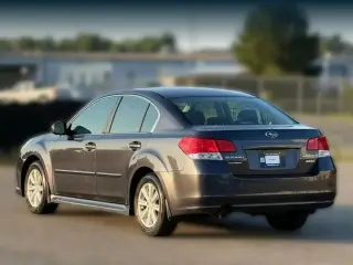 Subaru Legacy 2011 tracción integral 2.5i Premium 4p Sedán CVT