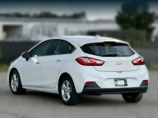 Chevrolet Cruze 2018 LT Auto 4dr Hatchback
