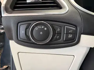 Ford Edge 2019 AWD Titanium 4dr Crossover