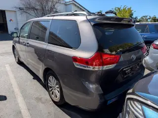 2014 Toyota Sienna