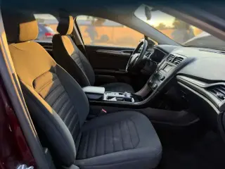 Ford Fusion 2017 SE 4dr Sedán