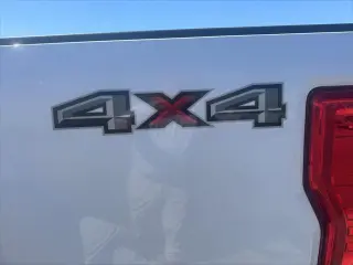 Ford F-250 Super Duty 2018 4x4 XLT 4dr Crew Cab 6.8 ft. SB Pickup