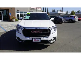 2023 GMC Terrain