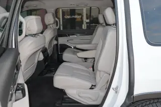 2022 Jeep Wagoneer