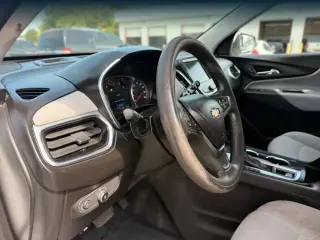 Chevrolet Equinox 2020 LT 4dr SUV con 1LT