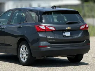 Chevrolet Equinox 2021 LS 4dr SUV con 1LS
